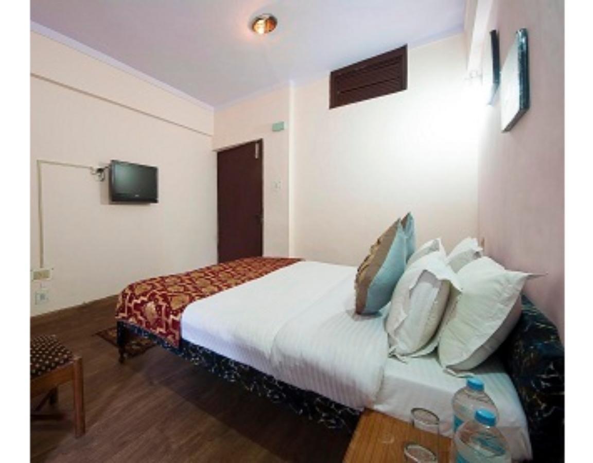 Anamika Hotel Nainital Εξωτερικό φωτογραφία